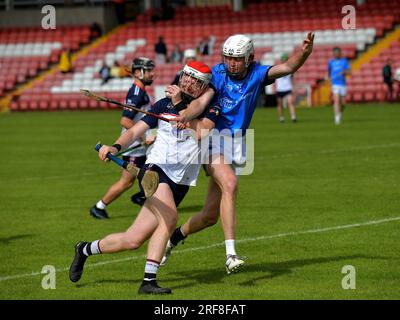 New York in azione contro Pearse og di San Francisco nella finale GAA 2023 World Games Hurling International a Celtic Park, Derry, il 28 luglio 2023. Foto: George Sweeney/Alamy Foto Stock