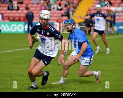 New York in azione contro Pearse og di San Francisco nella finale GAA 2023 World Games Hurling International a Celtic Park, Derry, il 28 luglio 2023. Foto: George Sweeney/Alamy Foto Stock