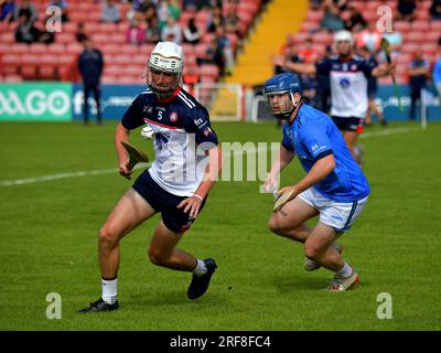 New York in azione contro Pearse og di San Francisco nella finale GAA 2023 World Games Hurling International a Celtic Park, Derry, il 28 luglio 2023. Foto: George Sweeney/Alamy Foto Stock