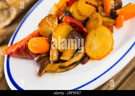 Patate fritte in stile spagnolo Foto Stock