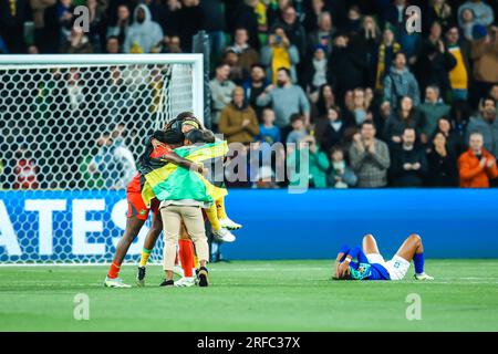 Melbourne, Victoria, Australia. 2 agosto 2023. MELBOURNE, AUSTRALIA - 02 AGOSTO: I giocatori giamaicani festeggiano il sorteggio con il Brasile e andranno a eliminazione diretta durante la Coppa del mondo femminile FIFA Australia e nuova Zelanda 2023 al Melbourne Rectangular Stadium il 2 agosto 2023 (immagine di credito: © Chris Putnam/ZUMA Press Wire) SOLO PER USO EDITORIALE! Non per USO commerciale! Foto Stock