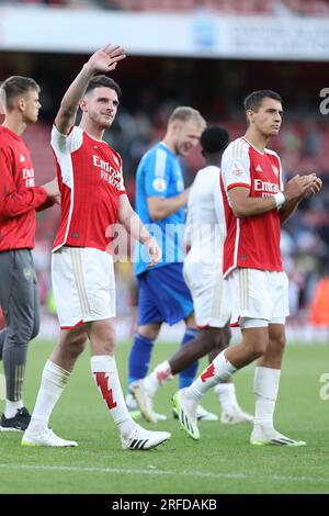 Londra, Regno Unito. 2 agosto 2023. Declan Rice of Arsenal dopo la partita di Emirates Cup tra Arsenal e Monaco all'Emirates Stadium di Londra, Inghilterra, il 2 agosto 2023. Foto di Joshua Smith. Solo per uso editoriale, licenza necessaria per uso commerciale. Nessun utilizzo in scommesse, giochi o pubblicazioni di un singolo club/campionato/giocatore. Credito: UK Sports Pics Ltd/Alamy Live News Foto Stock