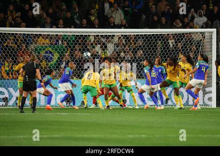 Melbourne, Australia. 2 agosto 2023. Giocatori giamaicani in azione durante la partita a gironi del girone 2023 della Coppa del mondo femminile FIFA Australia e nuova Zelanda tra Giamaica e Brasile al Melbourne Rectangular Stadium. La partita si concluse con un pareggio 0-0. (Foto di George Hitchens/SOPA Images/Sipa USA) credito: SIPA USA/Alamy Live News Foto Stock