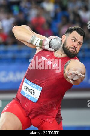 Chengdu, provincia cinese del Sichuan. 2 agosto 2023. Konrad Bukowiecki della Polonia compete durante la finale di tiro maschile ai 31esimi FISU Summer World University Games a Chengdu, nella provincia del Sichuan della Cina sud-occidentale, 2 agosto 2023. Crediti: Wang Xi/Xinhua/Alamy Live News Foto Stock