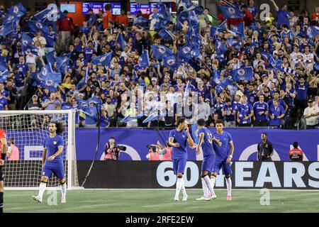 Chicago, Stati Uniti. 2 agosto 2023. Chicago, USA, 2 agosto 2023: I giocatori del Chelsea F.C. celebrano la partita tra Chelsea F.C. e Borussia Dortmund mercoledì 2 agosto 2023 al Soldier Field di Chicago, USA. (NESSUN USO COMMERCIALE) (Shaina Benhiyoun/SPP) credito: SPP Sport Press Photo. /Alamy Live News Foto Stock