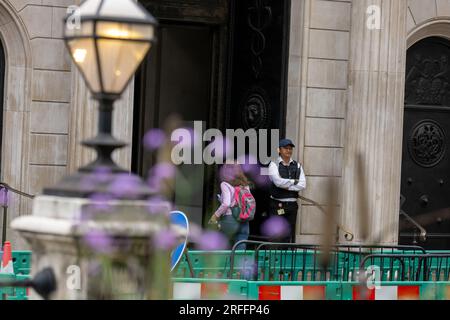 Londra, Regno Unito. 3 agosto 2023. Bank of England aumenta i tassi di interesse al 5,25% credito: Ian Davidson/Alamy Live News Foto Stock