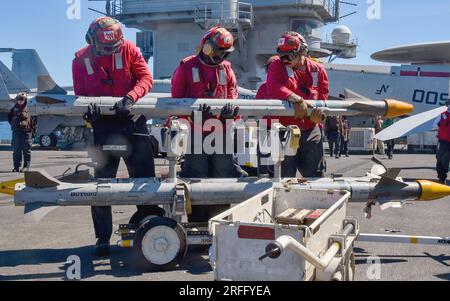 Durante le operazioni di volo, la USS Ronald Reagan sostenne Talisman Sabre 23 nell'Oceano Indiano, il 26 luglio 2023. Foto di Natasha ChevalierLosada Foto Stock