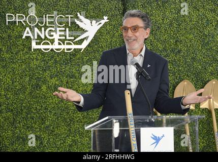 Los Angeles, USA. 3 agosto 2023. Chuck Lorre al Project Angel Food's Rise to the Challenge Ground Breaking Ceremony tenutosi al Project Angel Food di Hollywood, CALIFORNIA, giovedì 03 agosto 2023. (Foto di Sthanlee B. Mirador/Sipa USA) credito: SIPA USA/Alamy Live News Foto Stock