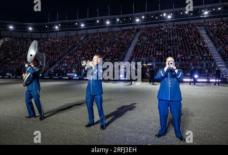 Castello di Edimburgo, Edimburgo, Scozia, Regno Unito, 03 agosto 2023, Edinburgh Military Tattoo: la United States Air Force Band. Credito Sally Anderson/Alamy Live News Foto Stock