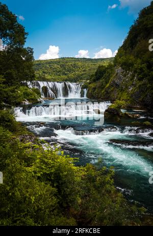 Cascata Strbacki Buk sul fiume una in Bosnia ed Erzegovina Foto Stock