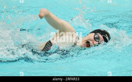 La Gran Bretagna Toni Shaw nelle 400m Freestyle S9 si scalda durante il quinto giorno dei Campionati mondiali di nuoto Para 2023 al Manchester Aquatics Centre di Manchester. Data immagine: Venerdì 4 agosto 2023. Foto Stock