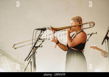 Copenhagen, Danimarca. 3 agosto 2023. La band inglese Kokoroko esegue un concerto dal vivo durante il festival di musica danese o Days 2023 a Copenaghen. Credito: Gonzales Photo/Alamy Live News Foto Stock