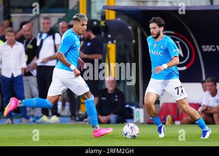 Castel di Sangro, Italia. 2 agosto 2023. Castel di Sangro, Italia, 2 agosto 2023: Khvicha Kvaratskhelia (77 Napoli) durante l'amichevole tra SSC Napoli e Girona allo Stadio Patini di Castel di Sangro, Italia. (Foto Mosca/SPP) credito: SPP Sport Press Photo. /Alamy Live News Foto Stock