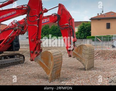 escavatori in cantiere Foto Stock