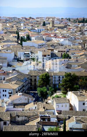 Baeza (Patrimonio Mondiale dell'Umanità), vista aerea. Provincia di Jaen, Andalusia, Spagna. Foto Stock