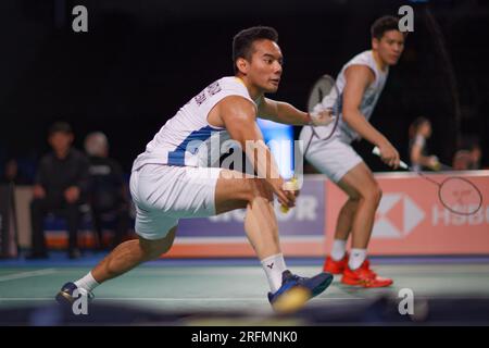 Sydney, Australia. 4 agosto 2023. Pramudya Kusumawardana dell'Indonesia in azione durante la partita di doppio maschile del quarto giorno del GRUPPO SATHIO Australian Badminton Open 2023 tra Indonesia e Giappone al Quaycenter il 4 agosto 2023 a Sydney, Australia Credit: IOIO IMAGES/Alamy Live News Foto Stock