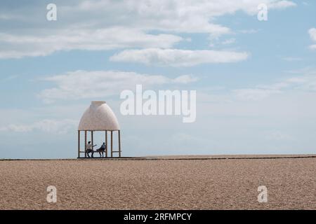 The Jelly Mould Pavilion, di Lubaina Hiimid, On the Beach, Folkestone, Kent, Regno Unito. Triennale. Foto Stock