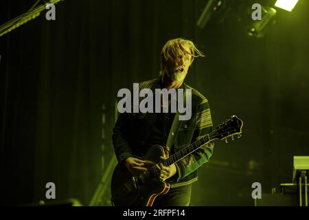 Toronto, Canada. 4 agosto 2023. Queens of the Stone Age che si esibisce in "The End Is Nero" Tour al Budweiser Stage Credit: Bobby Singh/Alamy Live News Foto Stock