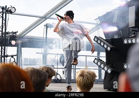 Copenhagen, Danimarca. 4 agosto 2023. La cantante inglese Venbee esegue un concerto dal vivo durante il festival di musica danese o Days 2023 a Copenaghen. Credito: Gonzales Photo/Alamy Live News Foto Stock