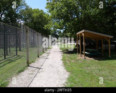 Louisburg, Kansas - 5 agosto 2023: Cedar Cove Feline Conservation & Education Center Foto Stock