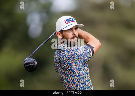 5 agosto 2023: Billy Horschel si allontana da diciotto giocatori durante il terzo giorno del Wyndham Championship 2023 al Sedgefield Country Club di Greensboro, NC. Scott Kinser/CSM Credit: Cal Sport Media/Alamy Live News Foto Stock