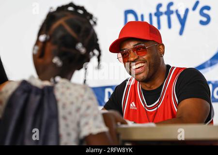 Wilmington, DE, USA. 5 agosto 2023. L'attore LARENZ TATE ha partecipato alla 19a partita annuale di pallacanestro Duffy's Hope Celebrity sabato 5 agosto 2023 al Chase Fieldhouse, a Wilmington, CANC. I proventi vanno a beneficio dell'organizzazione no-profit Duffy's Hope Youth Programming. (Immagine di credito: © Saquan Stimpson/ZUMA Press Wire) SOLO USO EDITORIALE! Non per USO commerciale! Foto Stock