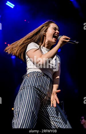 Skanderborg, Danimarca. 5 agosto 2023. Il cantautore norvegese Sigrid esegue un concerto dal vivo durante il festival musicale danese SmukFest 2023 a Skanderborg. (Foto: Gonzales Photo/Alamy Live News Foto Stock