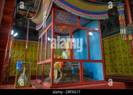 Erdenet, Mongolia - 18 luglio 2023: Monastero di Amarbayasgalant, uno dei tre più grandi centri monastici buddisti della Mongolia. Foto Stock