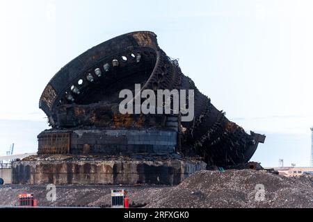 Redcar, UK, 06/08/23: Resti finali della Redcar Blast Furnace nel sito delle ex acciaierie SSI a Redcar, Regno Unito. L'altoforno è stato demolito nel novembre 2022 come parte della riqualificazione del sito che è stato supervisionato dal sindaco di Tees Valley Ben Houchen. Crediti fotografici; notizie Jason Brown/Alamy Live Foto Stock