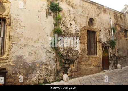 Antico edificio nel centro storico di Lecce, Italia Foto Stock