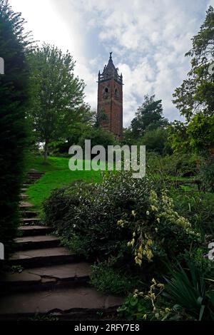 Cabot Tower, Brandon Hill Park, Bristol. Agosto 2023. Estate Foto Stock