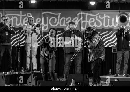 Il n. BS BRASS BAND esegue sul giardino Stage presso la 61Monterey Jazz Festival - Monterey, California Foto Stock