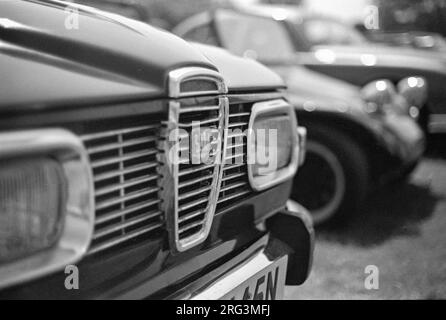 Griglie radio Saab 99 Detail Shot su pellicola da 35 mm Foto Stock