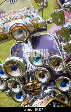 Scooter MOD. 47th Annual Gloucestershire Vintage and Country Extravaganza, South Cerney Airfiled, Cirencester. REGNO UNITO Foto Stock