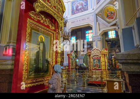 Almaty, Kazakistan - 6 agosto 2023: La cattedrale dell'Ascensione è una cattedrale ortodossa russa ad Almaty, Kazakistan. Foto Stock