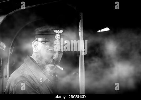 Storico treno a vapore nella campagna senese, Toscana, Italia, Europa Foto Stock