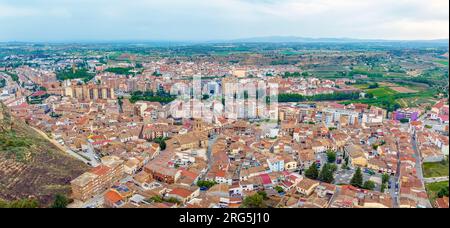 Vista aerea panoramica dal castello di Monzon, provincia di Huesca, Spagna Foto Stock