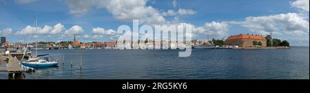 Vista panoramica, porto, castello, Sønderborg, Syddanmark, Danimarca Foto Stock