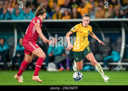 Sydney, Australia. 7 agosto 2023. Sydney, Australia, 7 agosto 2023: Caitlin Foord (9 Australia) controlla la palla durante la Coppa del mondo femminile FIFA 2023 Round 16 partita di calcio tra Australia e Danimarca allo Stadium Australia di Sydney, Australia. (Daniela Porcelli/SPP) credito: SPP Sport Press Photo. /Alamy Live News Foto Stock