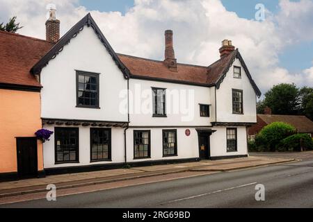 Ancient House e Oak House (ex King Edward vi Grammar School 1550-1665), Eastgate Street, Bury St Edmunds, Suffolk Foto Stock