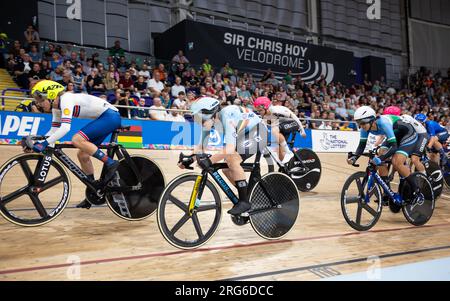 Glasgow, Regno Unito. 7 agosto 2023. Il belga Katrijn De Clercq raffigurato in azione durante la gara Women Elite Madison ai Campionati del mondo di ciclismo UCI, a Glasgow, in Scozia, lunedì 07 agosto 2023. L'UCI organizza i mondi con tutte le discipline ciclistiche, ciclismo su strada, ciclismo al chiuso, mountain bike, corse BMX, para-ciclismo su strada e para-ciclismo al coperto, a Glasgow dal 03 al 13 agosto. BELGA PHOTO DAVID PINTENS Credit: Belga News Agency/Alamy Live News Foto Stock