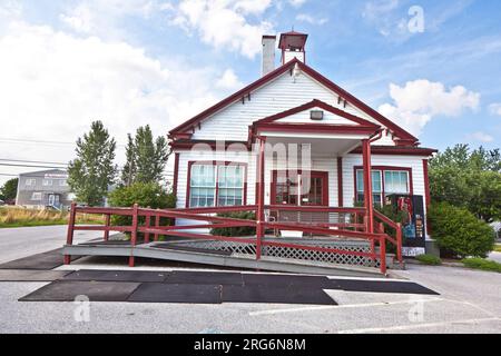 WEAVERTOWN, USA - JUL 13: Museum of One Class Schoolroom il 13,2010 luglio a Weavertown, USA. La scuola amish è stata fondata nel 1877 e serve come Foto Stock