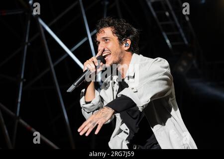 Tananai durante la sua esibizione allo Zoo Music Fest di Pescara, il 7 agosto 2023. (Foto di Marco Zac/NurPhoto) credito: NurPhoto SRL/Alamy Live News Foto Stock