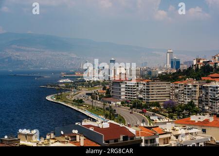 Città di Smirne, Turchia. Mar Egeo. Vista panoramica. Foto Stock