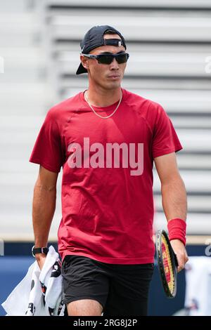 Toronto, Canada, 5 agosto 2023: Justin Boulais del Canada durante il primo turno di qualificazione contro il francese Corentin Moutet al Sobeys Stadium di Toronto, Canada. Moutet ha vinto l'incontro, 6-0, 6-3. Foto Stock