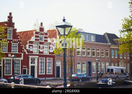 Vista panoramica della splendida città di Alkmaar nei Paesi Bassi Foto Stock