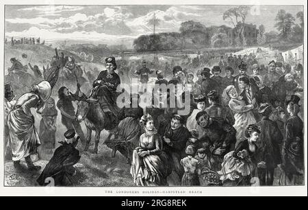 Bank Holiday per il tempo libero ad Hampstead Heath, nel nord-ovest di Londra, una signora cavalca un asino nervosamente attraverso la folla di persone. Foto Stock