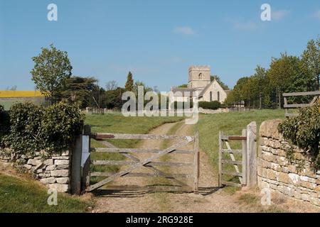 Guiting Power, Gloucestershire - la chiesa del villaggio Foto Stock