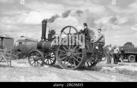 Motore per uso generico Burrell, regn. EB 3056, numero: 2421 'Vecchia Gloria'. Costruito nel 1901 da Charles Burrell & Sons a Thetford, alimentato da un motore a vapore monocilindrico da 7 NHP. Foto Stock