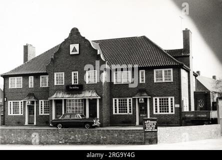 Fotografia di Bulldog PH, Enfield, Greater London. Il lato principale della stampa (mostrato qui) raffigura: La faccia destra sulla vista del pub. Il retro della stampa (disponibile su richiesta) dettagli: Niente per il Bulldog, Enfield, Greater London EN1 4SE. A partire da luglio 2018 . Ora un McDonalds Foto Stock